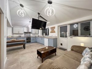 Photo 36- click for photo gallery